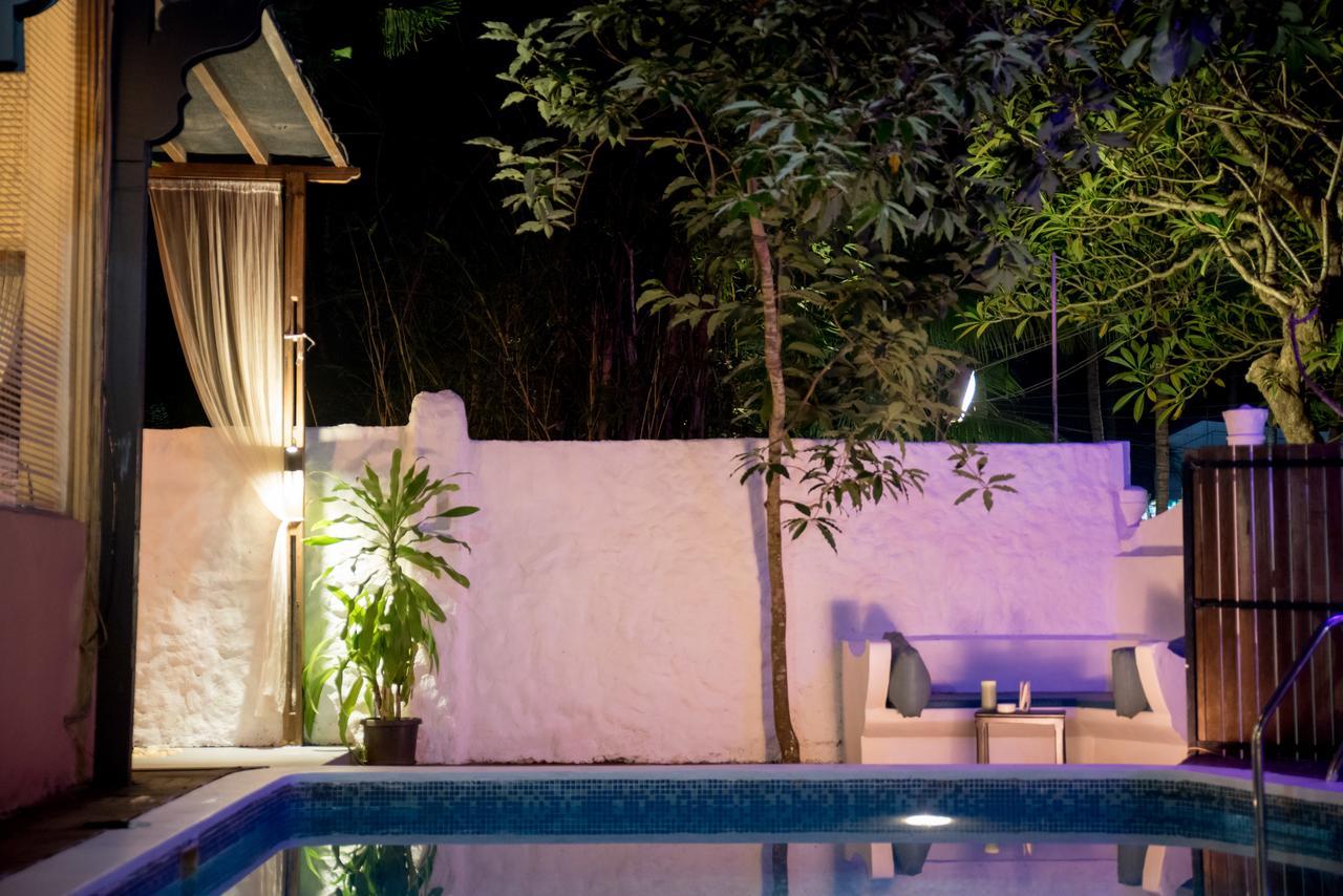 Waters Boutique Hotel By Spectrum Holiday GOA Esterno foto